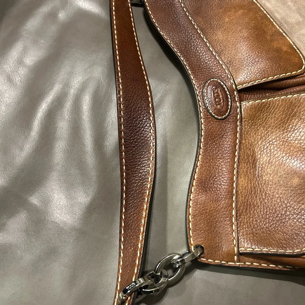 💥SOLD💥 Tod's Leather and Suede Shoulder Bag - Picture 11 of 15